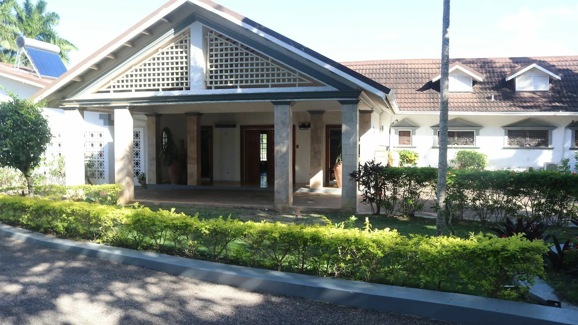 Mohagany House Villa Montego Bay Jamaica